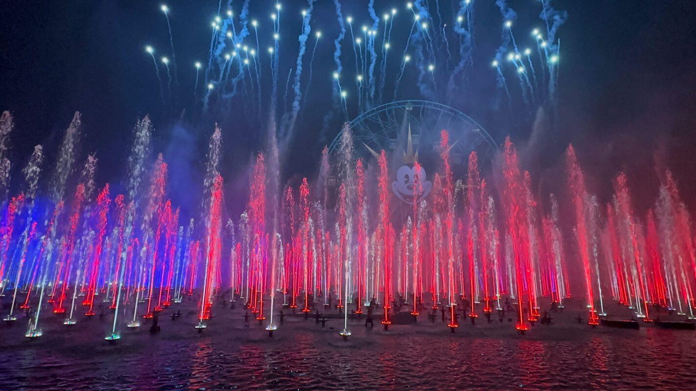 VIDEO: ‘Celebrate the Spirit of America’ World of Color — One Tag for 4th of July 2023 at Disney California Adventure - Disneyland News Today